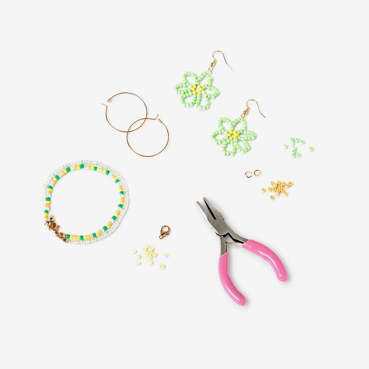 Diy Jewerly Kit Beads And Letters