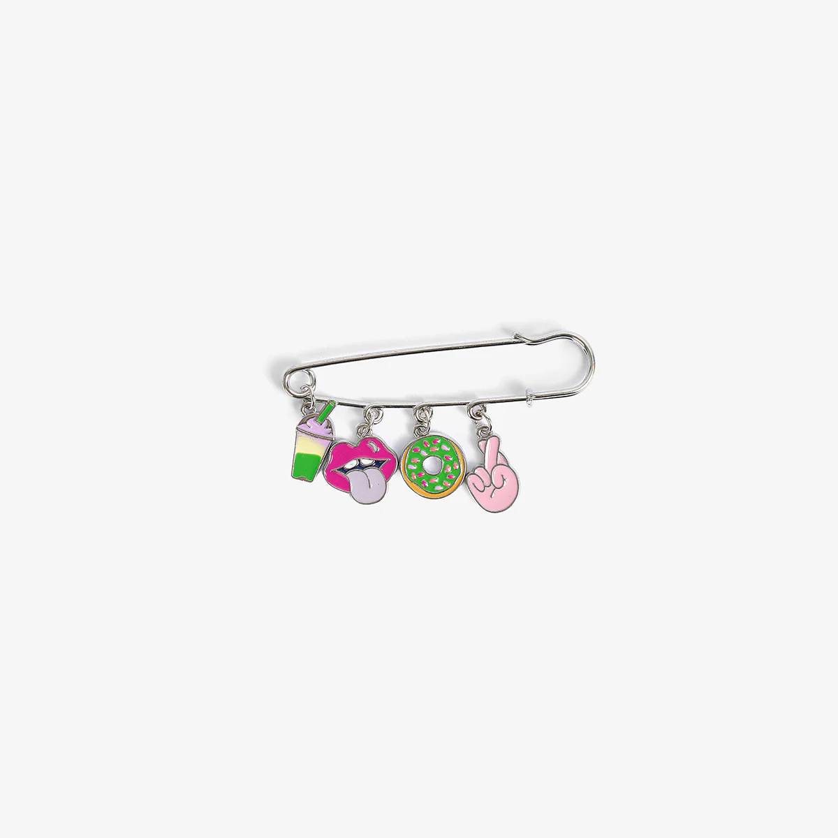 Brooche Safty Pin W. Charms