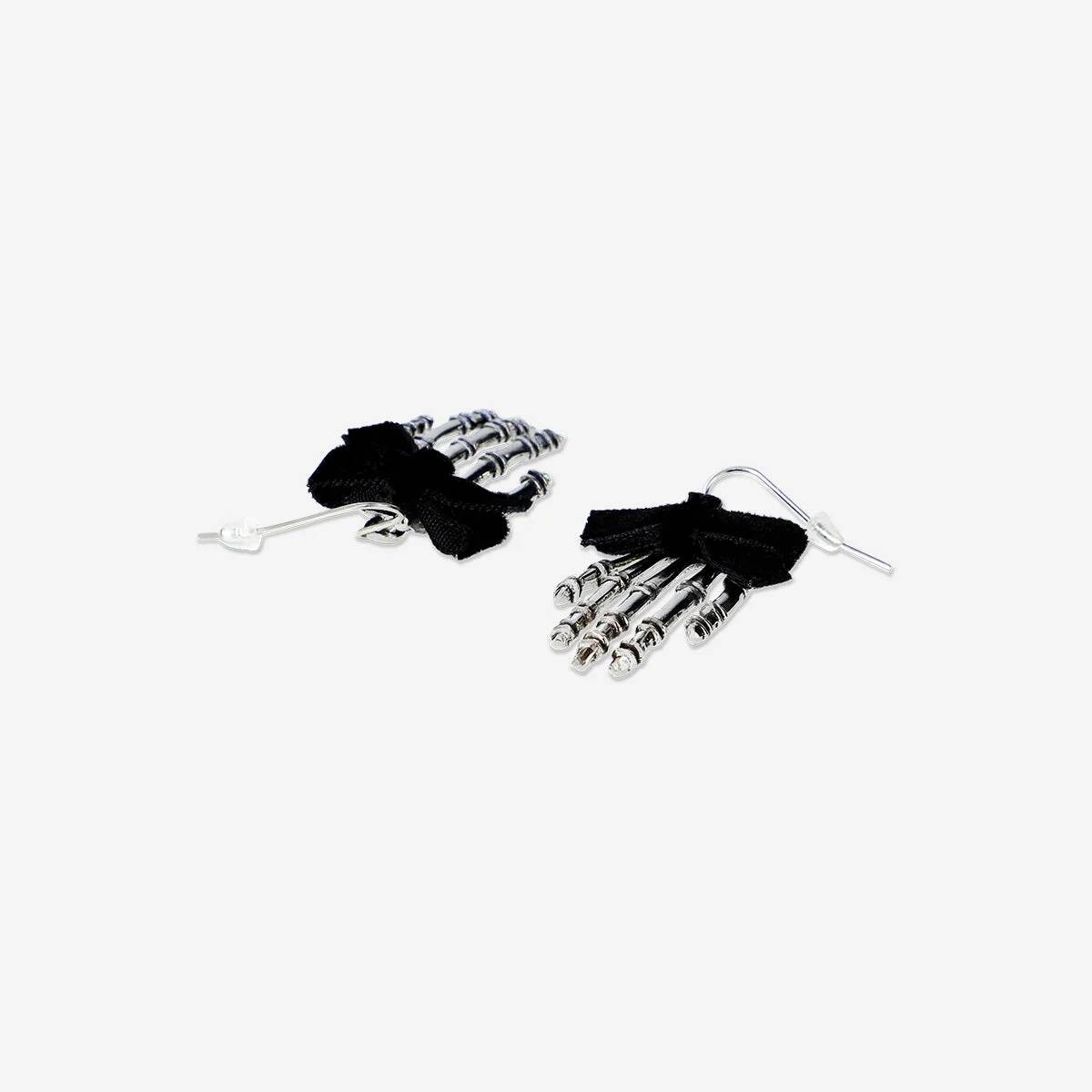 Earrings Skeleton Hands