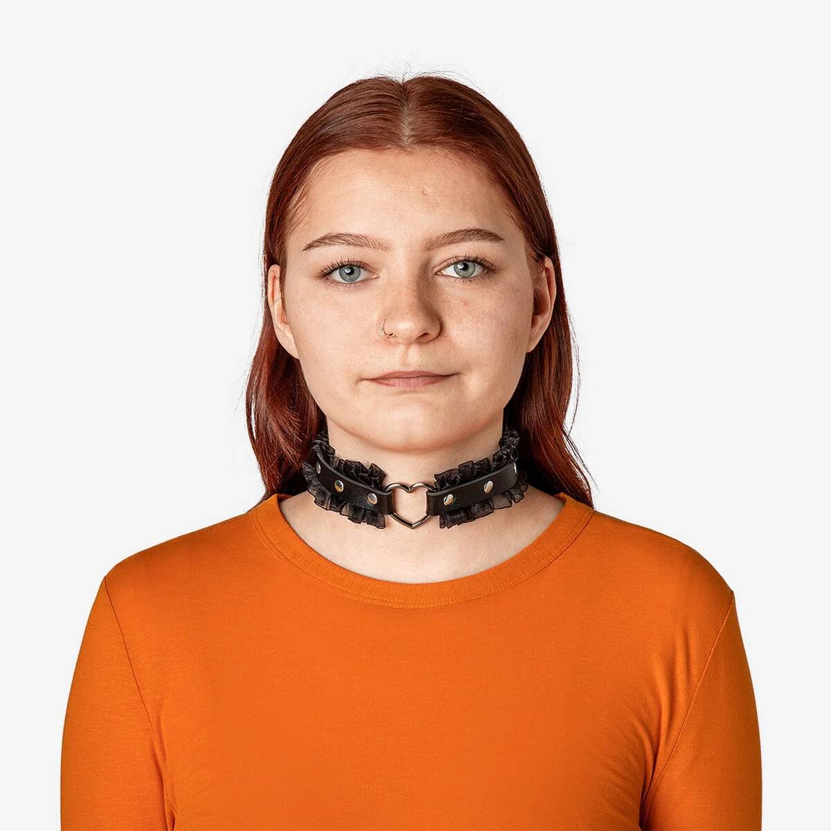 Pu Choker With Heart