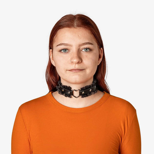 Pu Choker With Heart