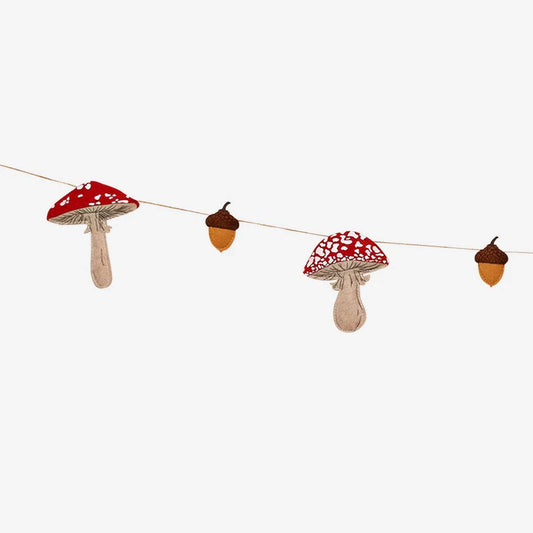 Garland Recycled Felt Mushrooms 2M